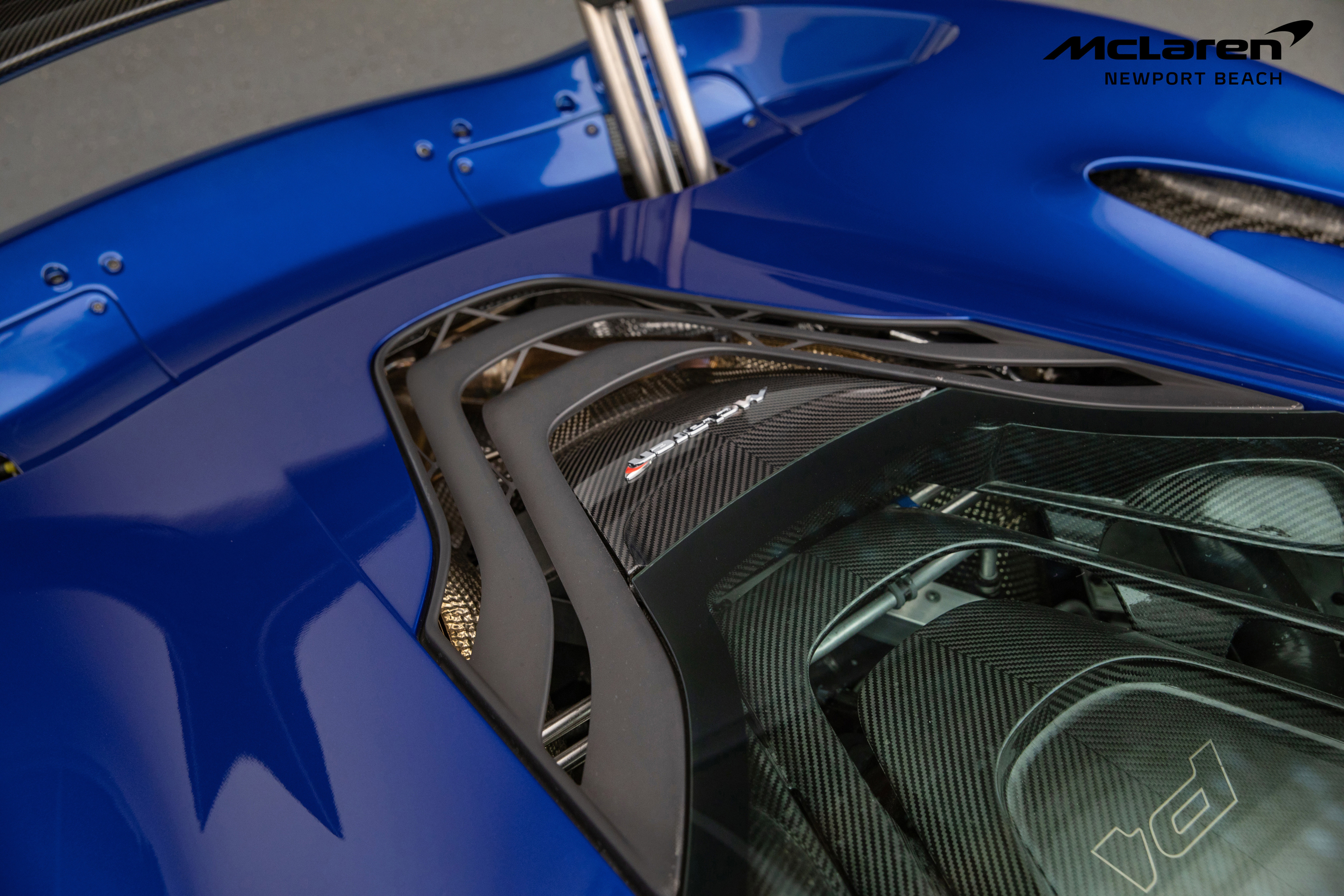 Used 2014 McLaren P1 image 12