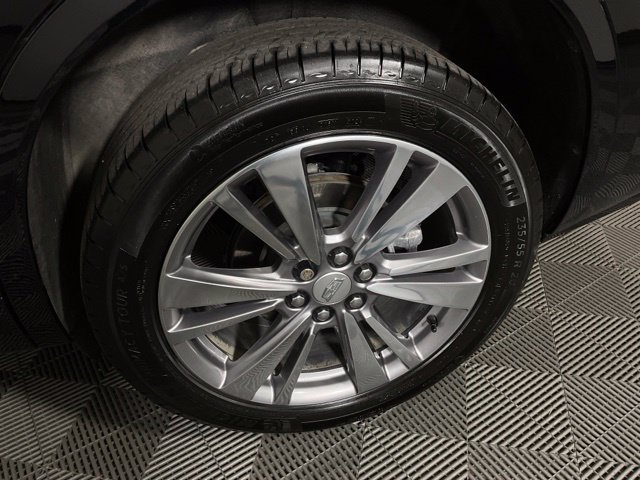 Used 2025 Cadillac XT6 Premium Luxury w/ LPO, Floor Liner Package AWD/4WD image 38