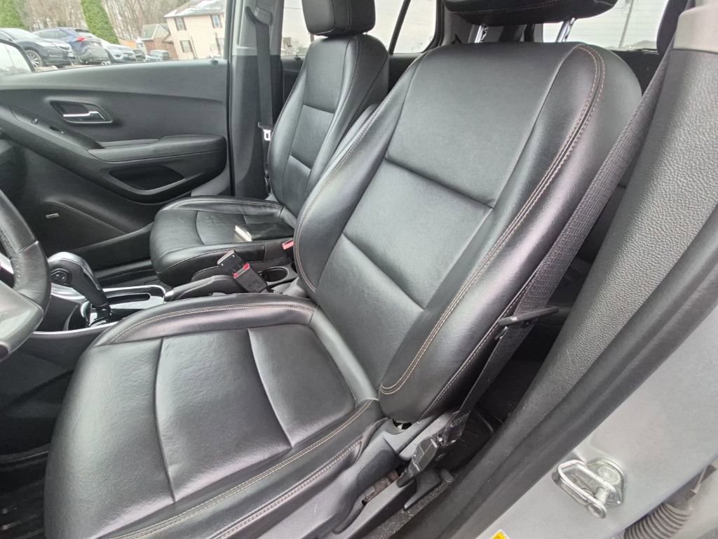 Used 2017 Chevrolet Trax Premier image 11