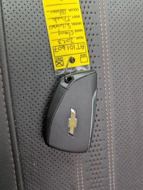Used 2023 Chevrolet Silverado 1500 High Country w/ High Country Premium Package AWD/4WD image 28