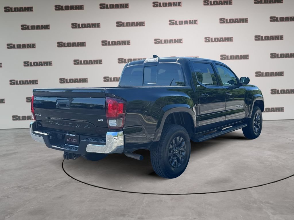 Used 2023 Toyota Tacoma SR5 AWD/4WD image 5