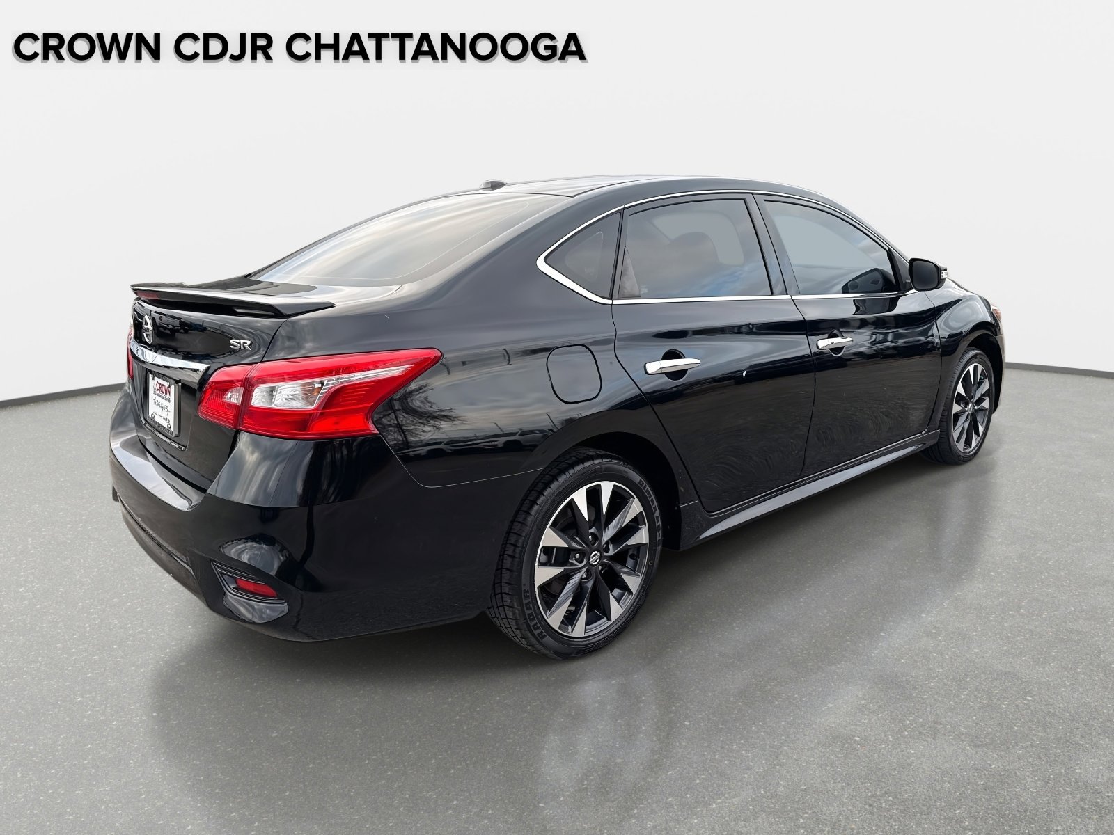 Used 2018 Nissan Sentra SR image 4