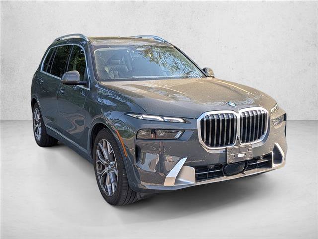 Used 2024 BMW X7 xDrive40i w/ Parking Assistance Package AWD/4WD video 3
