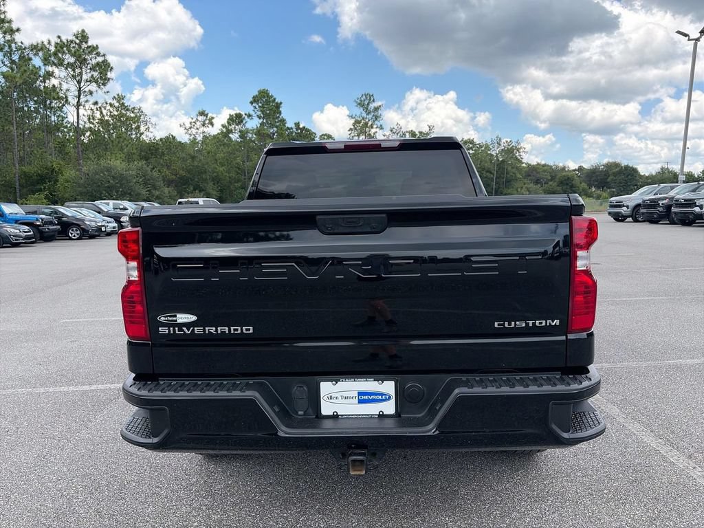 Used 2022 Chevrolet Silverado 1500 Custom RWD image 5