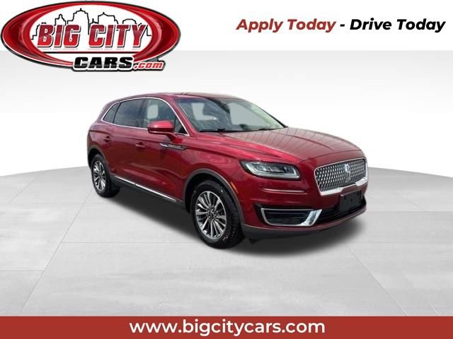 Used 2019 Lincoln Nautilus Select AWD/4WD image 1