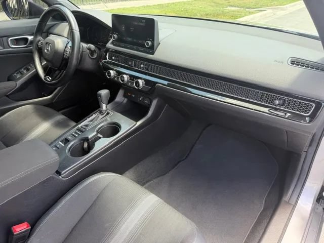Used 2024 Honda Civic Sport image 13