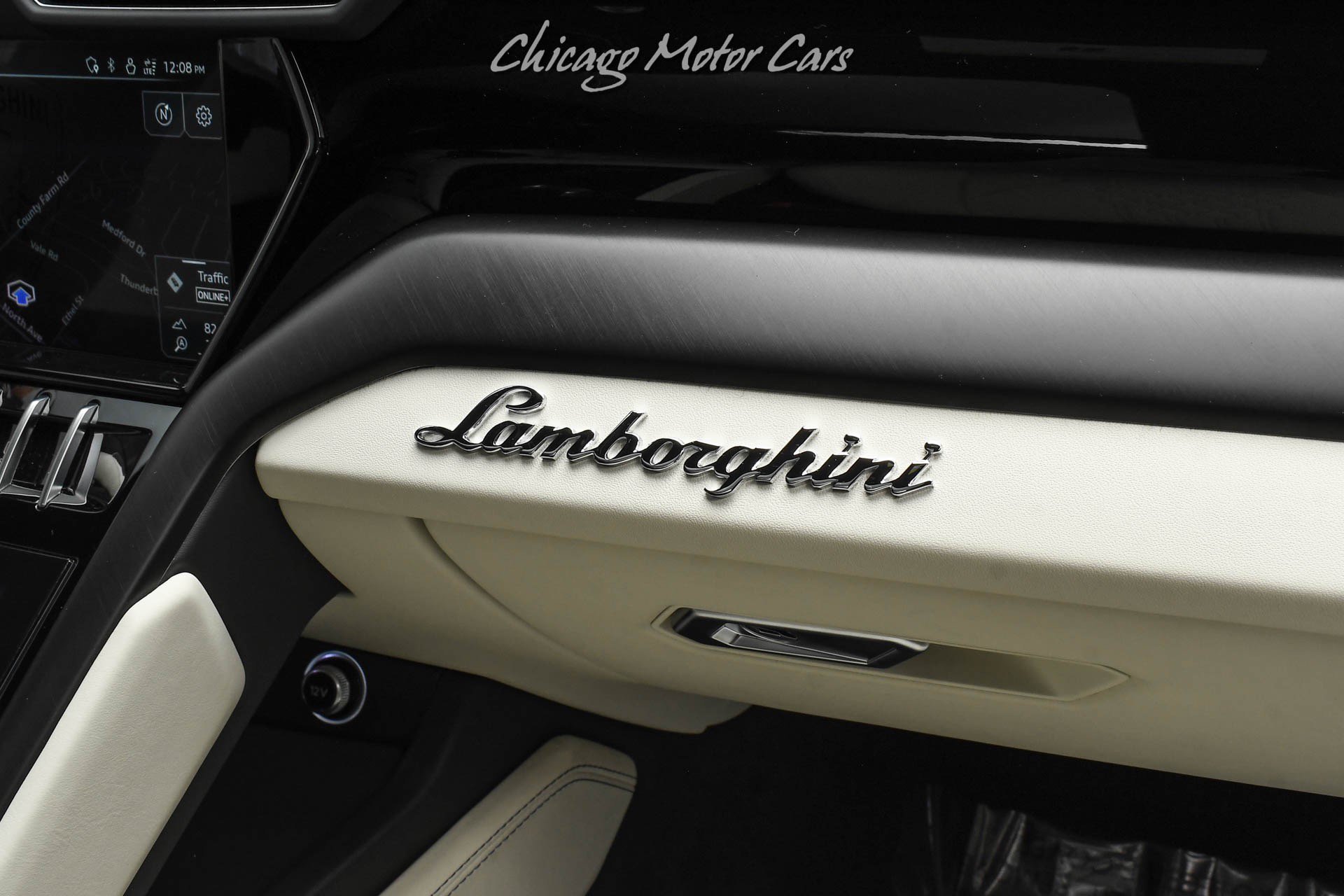 Used 2024 Lamborghini Urus S AWD/4WD image 24