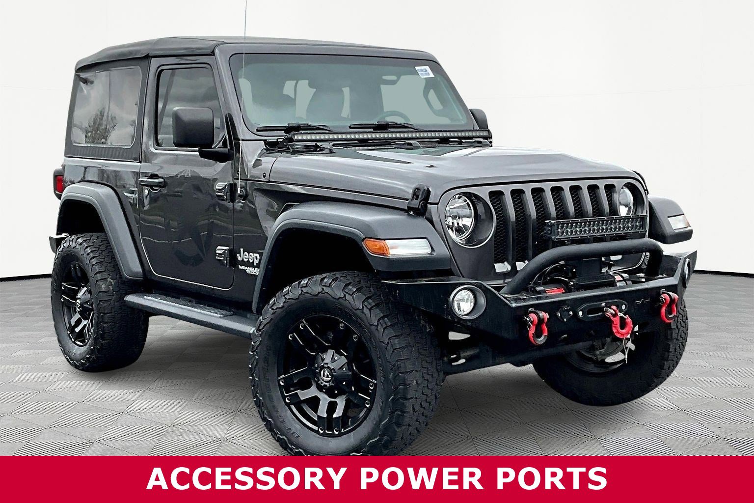 Used 2020 Jeep Wrangler Sport image 3