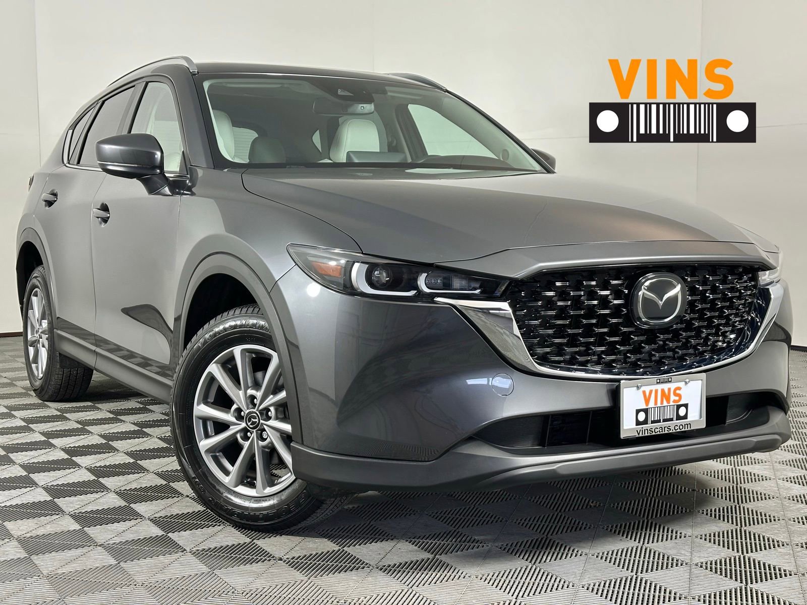 Used 2023 MAZDA CX-5 AWD 2.5 S w/ Preferred Package image 1