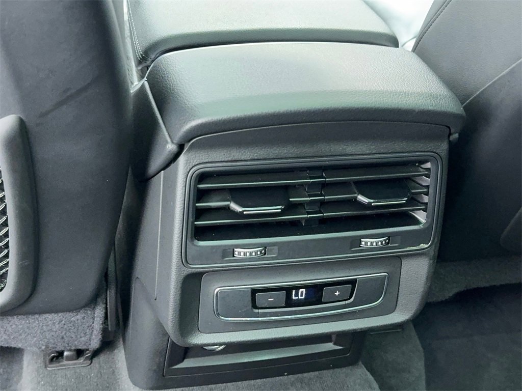 Used 2021 Audi Q7 3.0T Premium Plus image 41