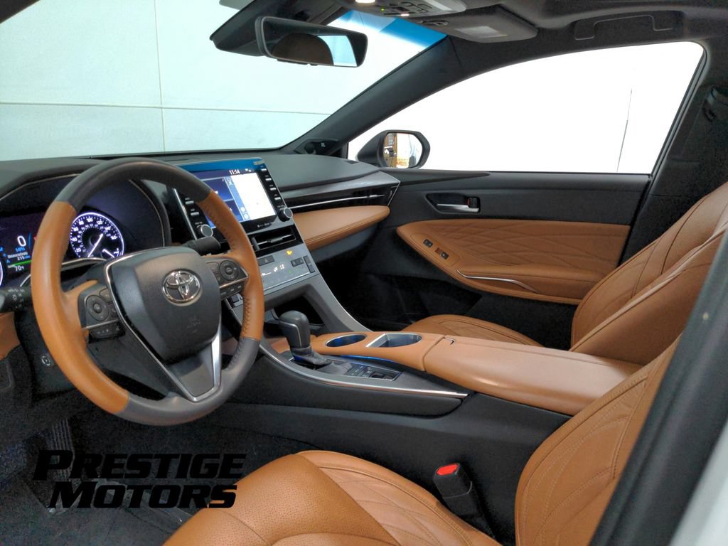 Used 2020 Toyota Avalon Limited w/ Advanced Safety Package FWD image 13