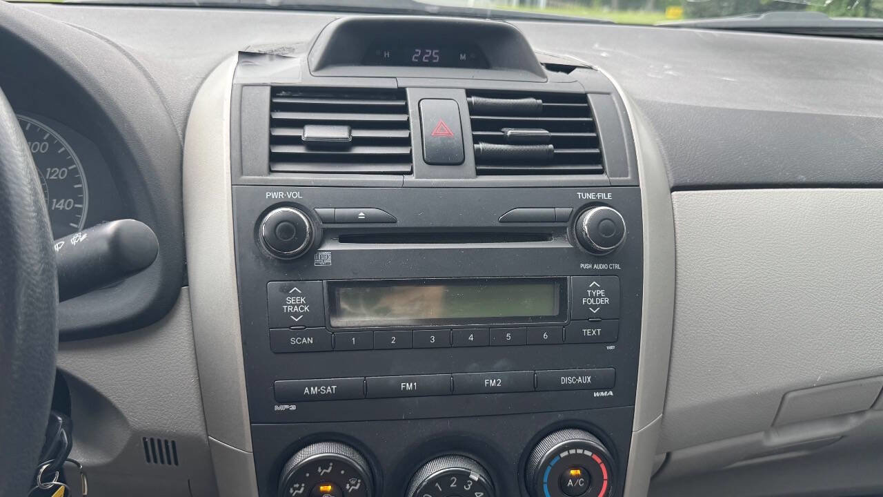 Used 2012 Toyota Corolla L image 15