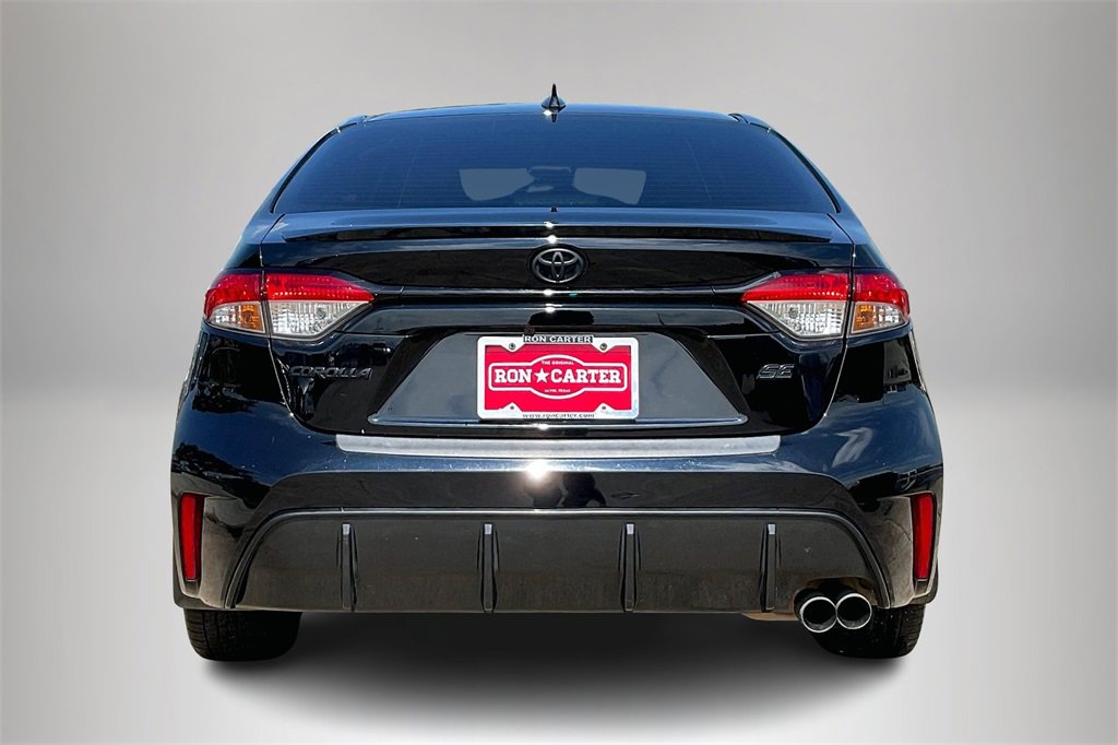 Used 2024 Toyota Corolla SE image 6