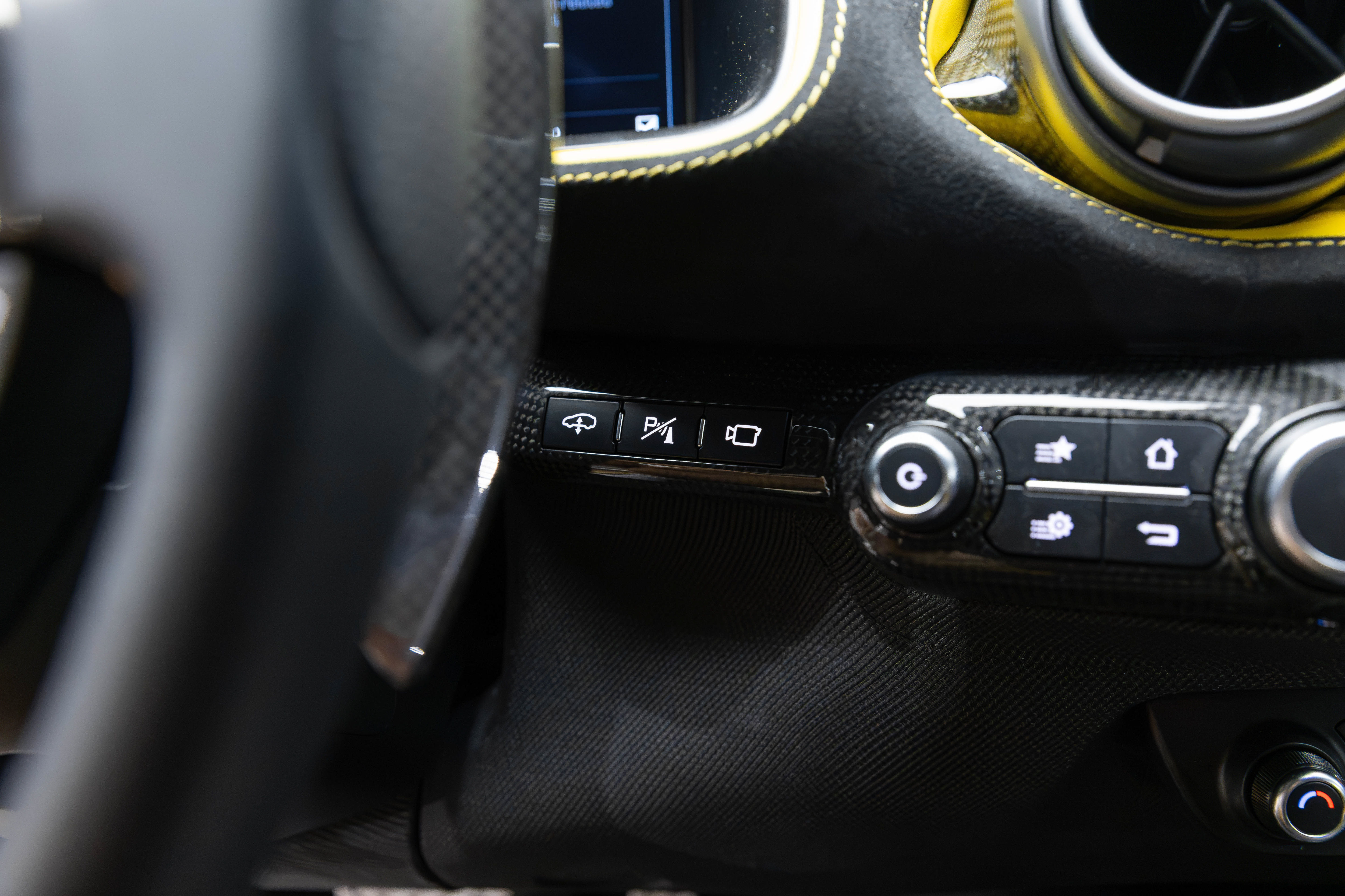 Certified 2023 Ferrari 812 Competizione RWD image 37