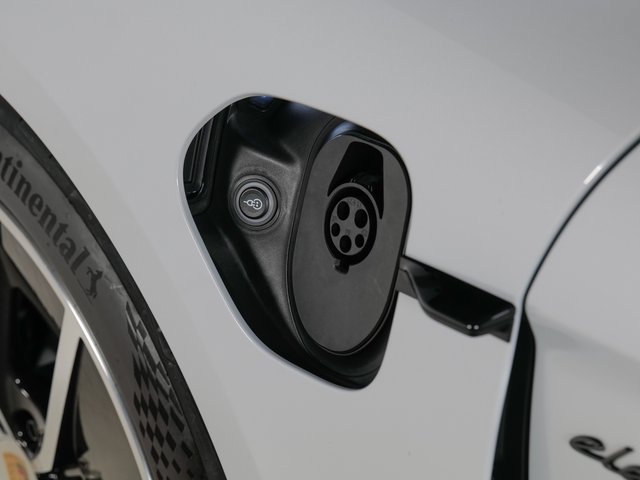 New 2026 Porsche Taycan AWD/4WD image 35