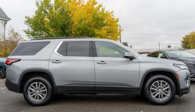 Used 2023 Chevrolet Traverse LT image 5