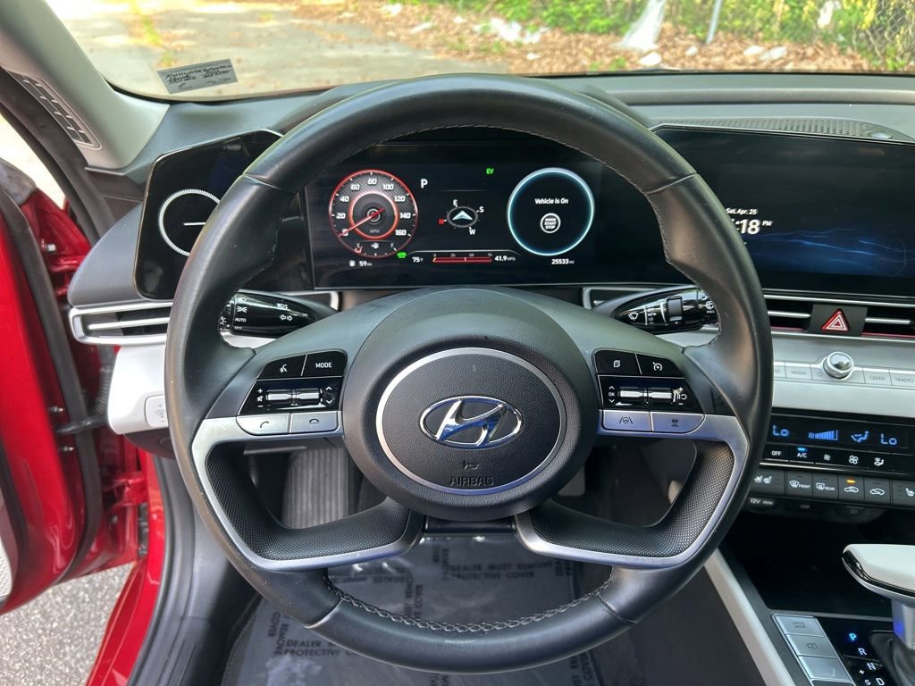 Used 2023 Hyundai Elantra Limited FWD image 20