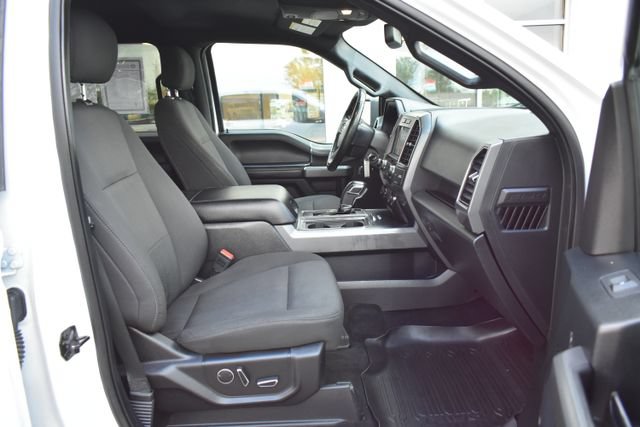 Used 2018 Ford F150 XLT w/ Equipment Group 302A Luxury AWD/4WD image 43