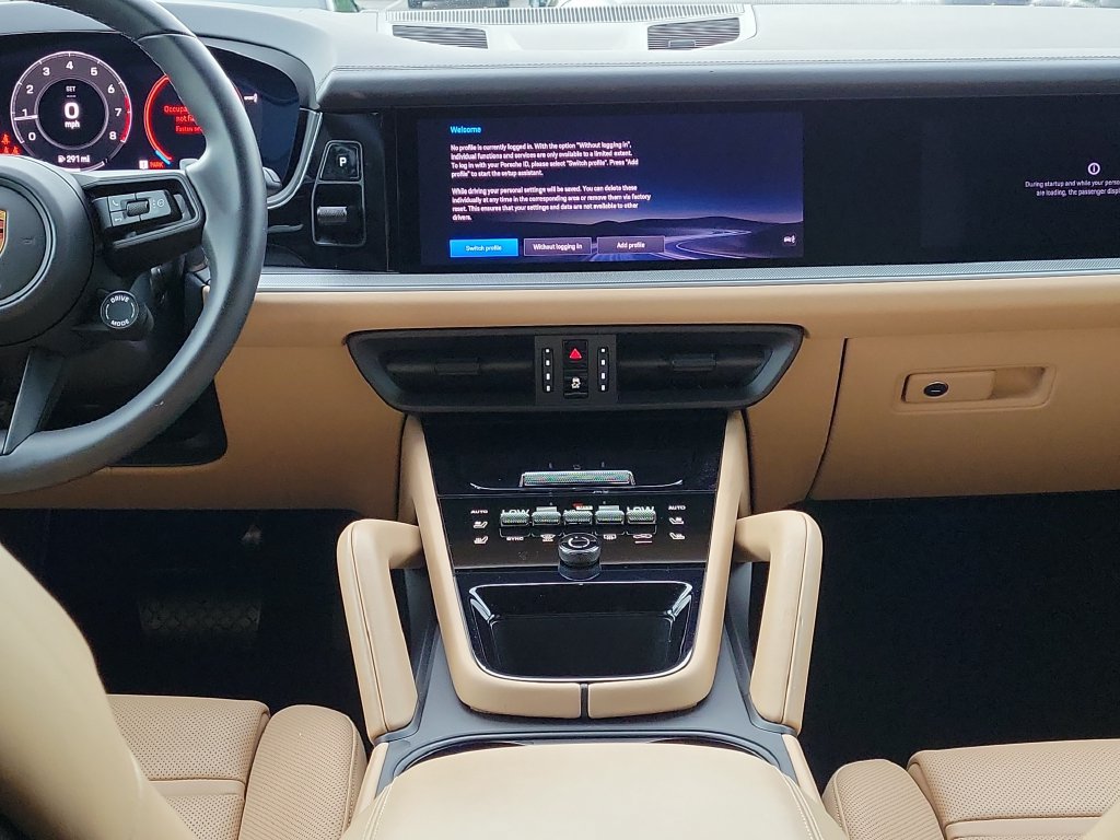 Certified 2026 Porsche Cayenne AWD/4WD image 22