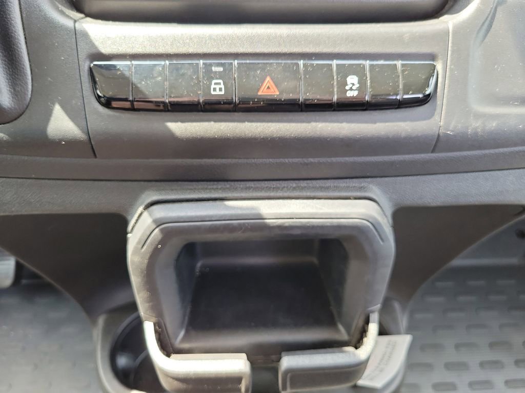 Used 2025 RAM ProMaster 2500 w/ Convenience Group FWD image 28