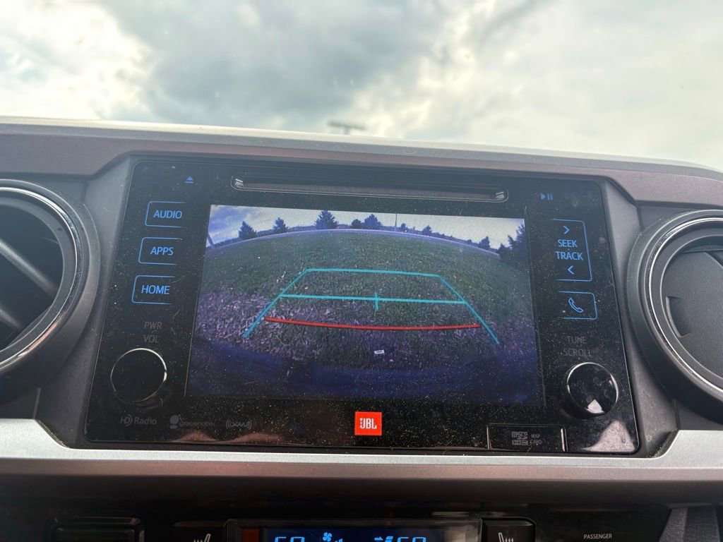 Used 2017 Toyota Tacoma Limited w/ Tow Package AWD/4WD image 10