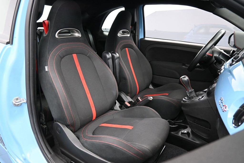 Used 2017 FIAT 500 Abarth w/ Popular Equipment Package FWD image 26