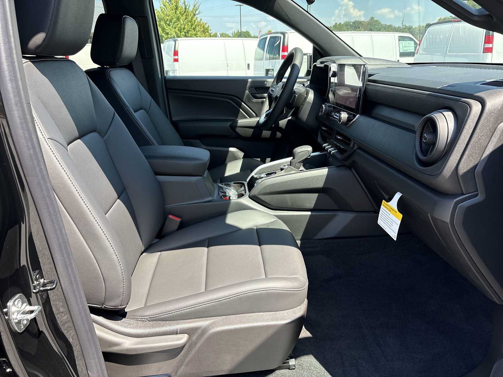 New 2026 Chevrolet Colorado Trail Boss AWD/4WD image 27