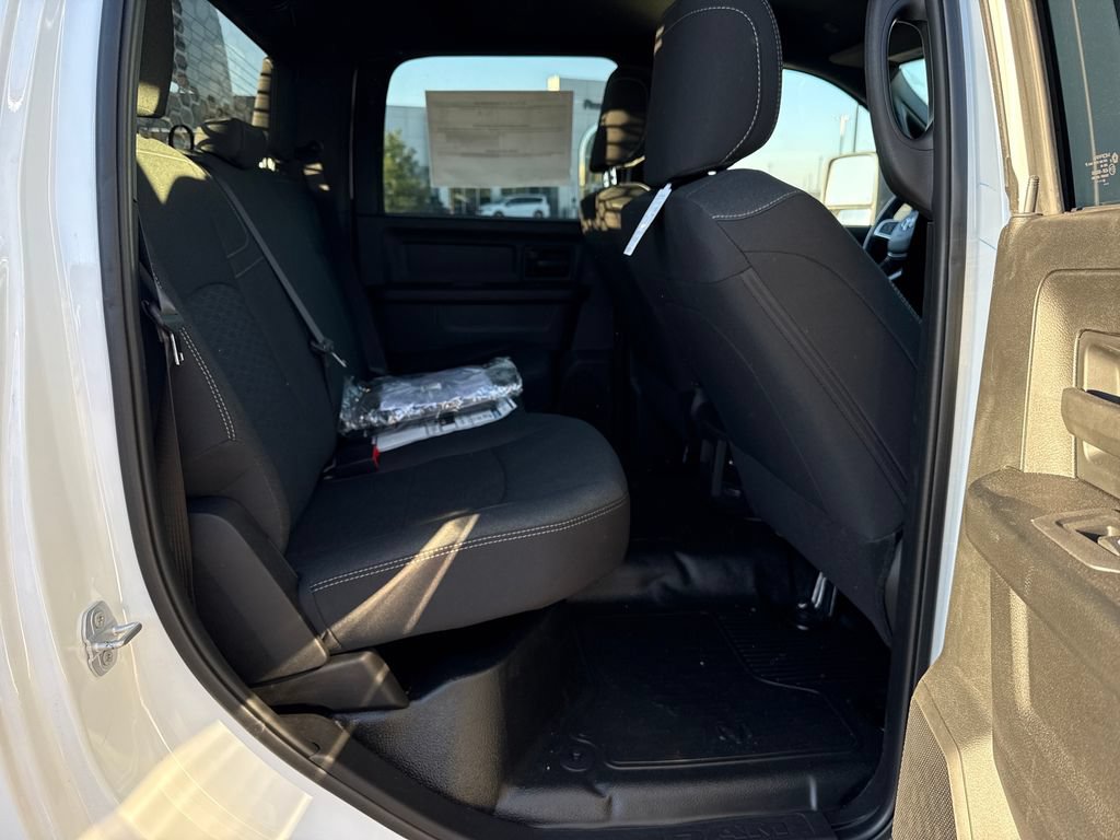 New 2026 RAM 3500 Tradesman w/ Chrome Appearance Group AWD/4WD image 32