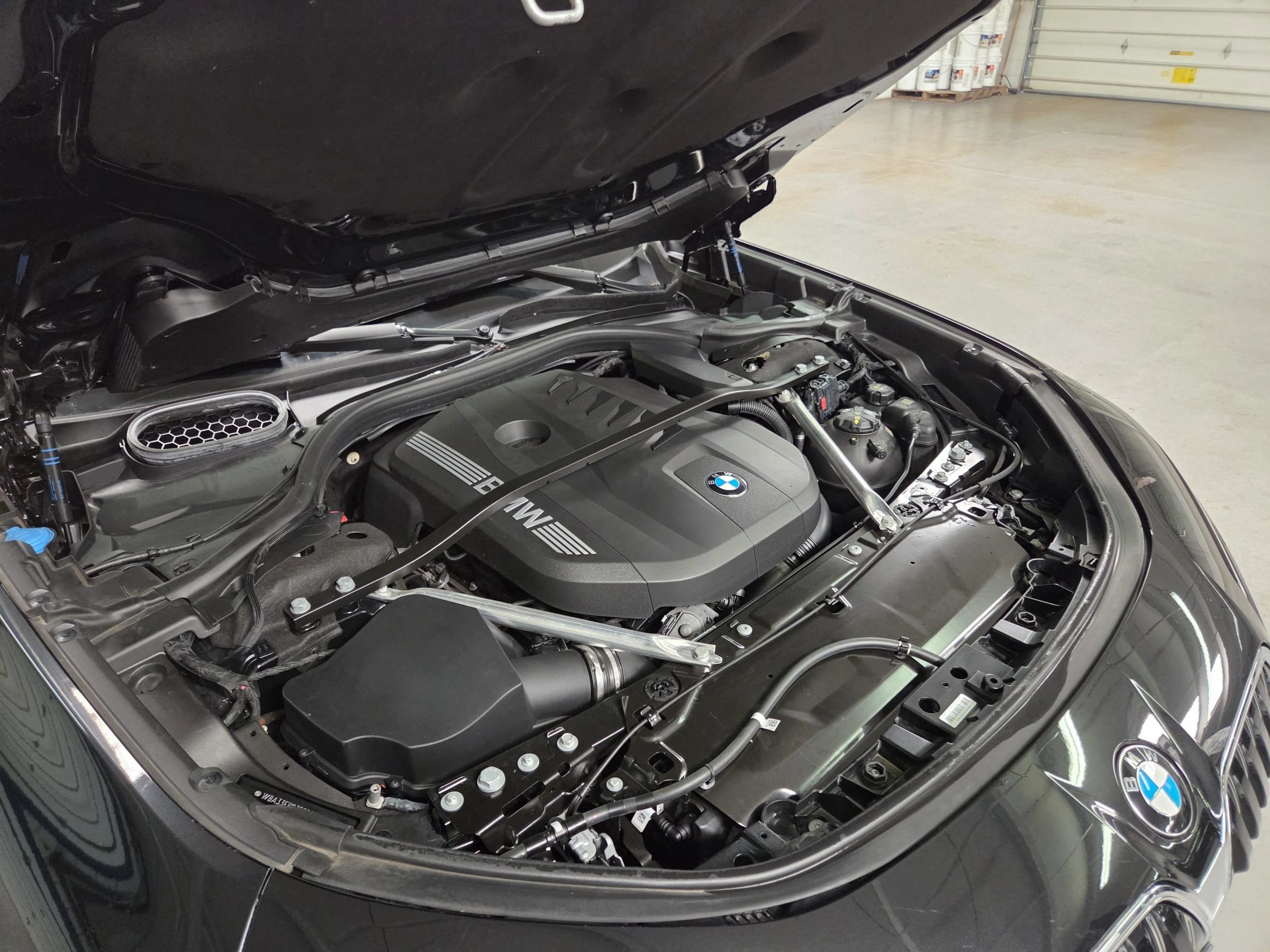 Used 2024 BMW 740i xDrive AWD/4WD image 44