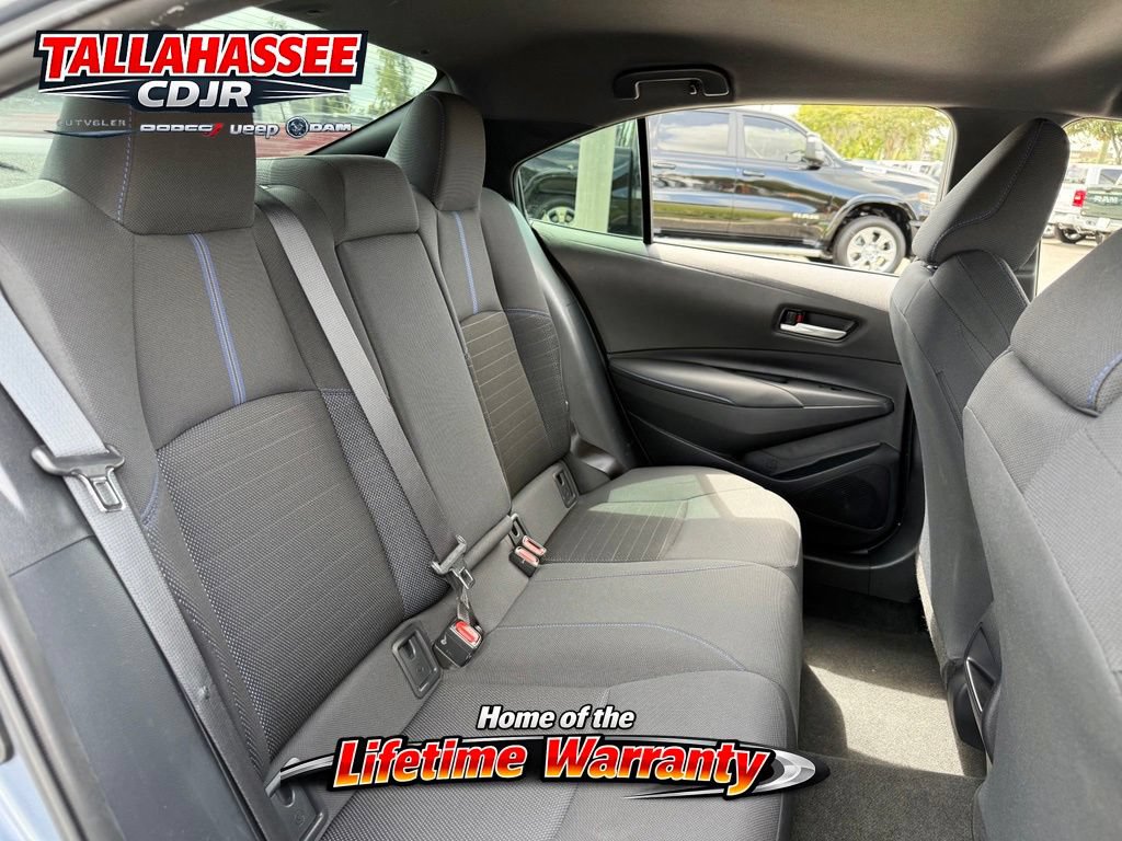 Used 2022 Toyota Corolla SE FWD image 30