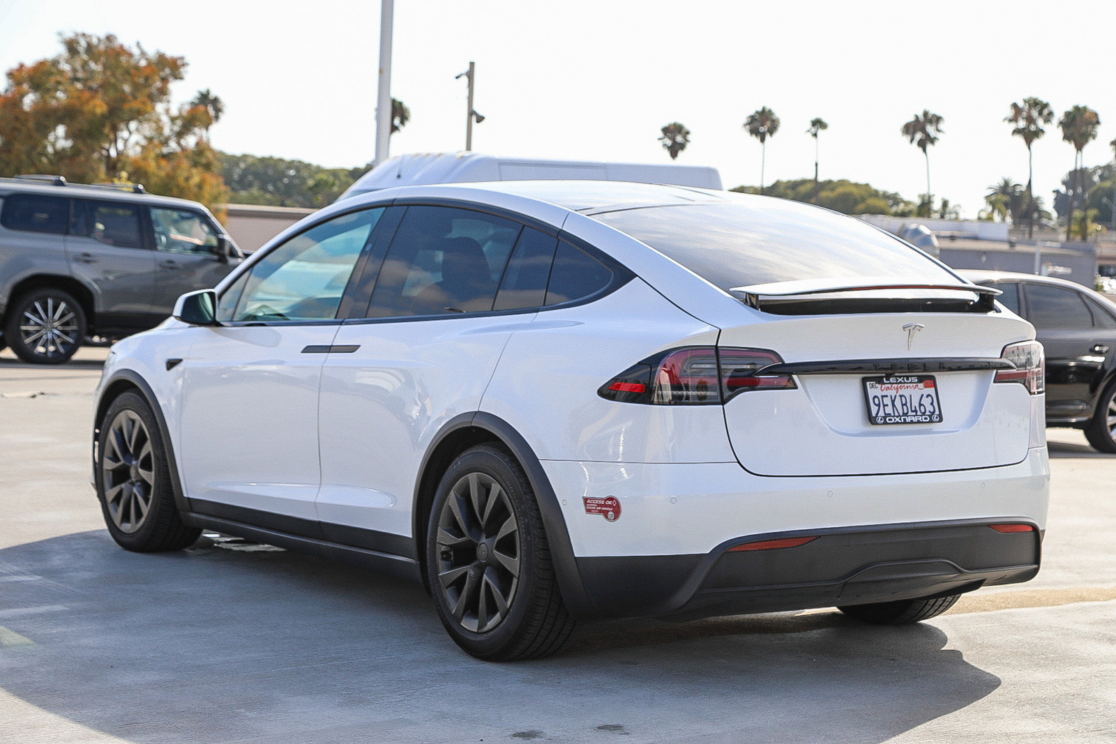 Used 2023 Tesla Model X AWD/4WD image 5