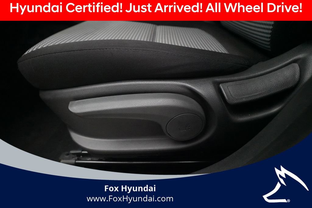 Used 2023 Hyundai Kona SE image 26