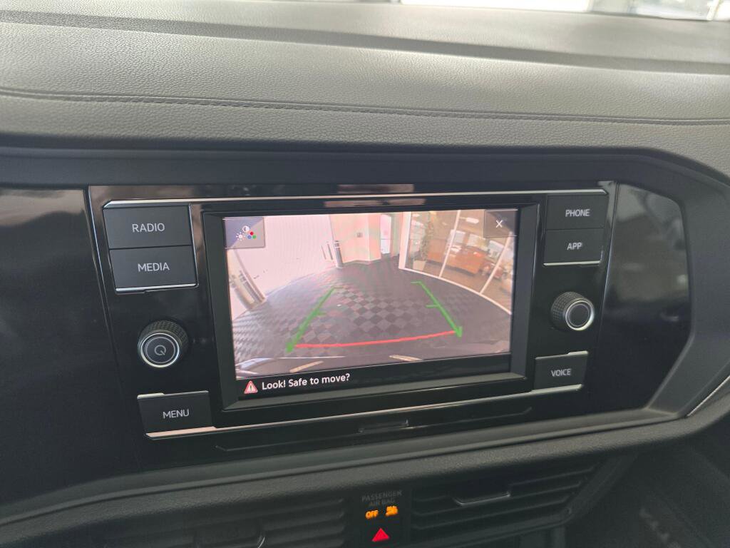 Used 2023 Volkswagen Jetta S w/ Driver Assistance Package image 28