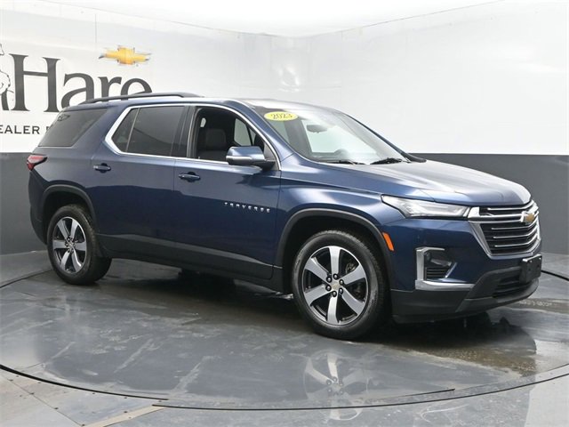 Used 2023 Chevrolet Traverse LT w/ LT Premium Package