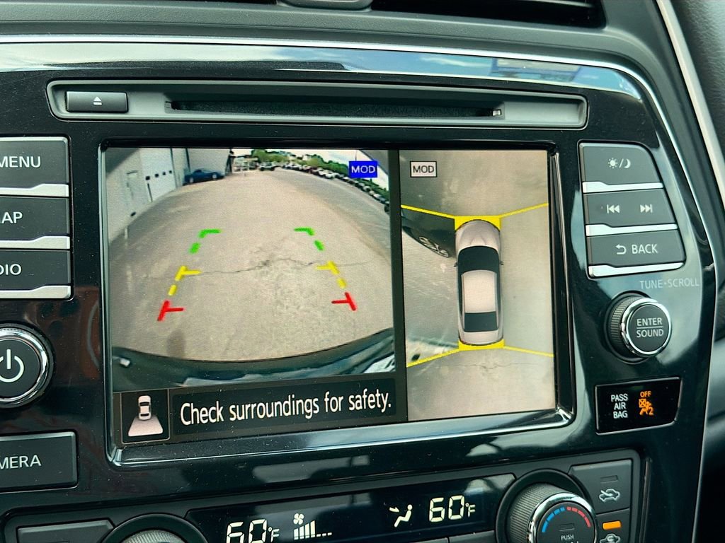 Used 2022 Nissan Maxima Platinum w/ Sport Mat Group FWD image 14