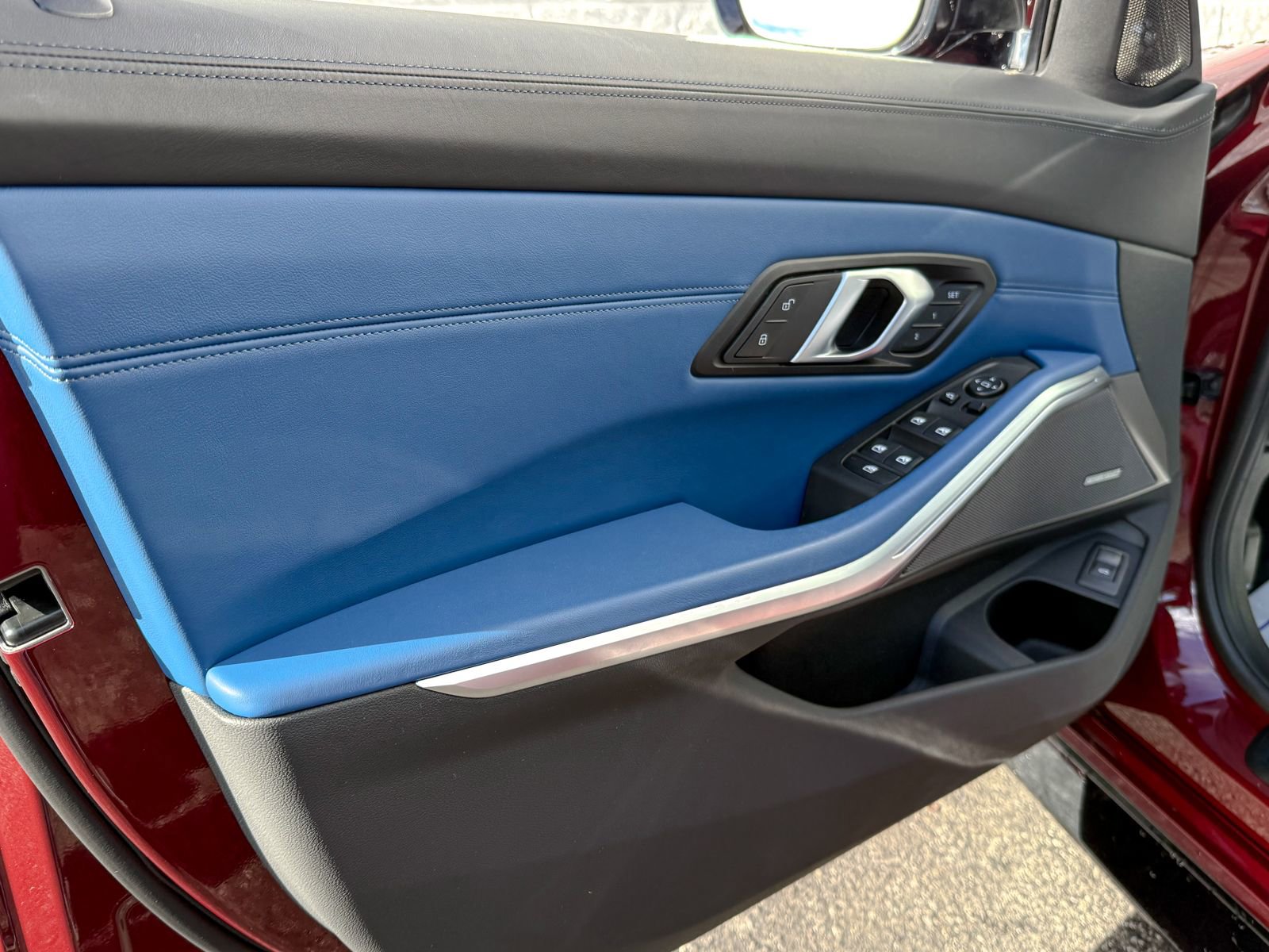 Used 2025 BMW M3 Competition image 15