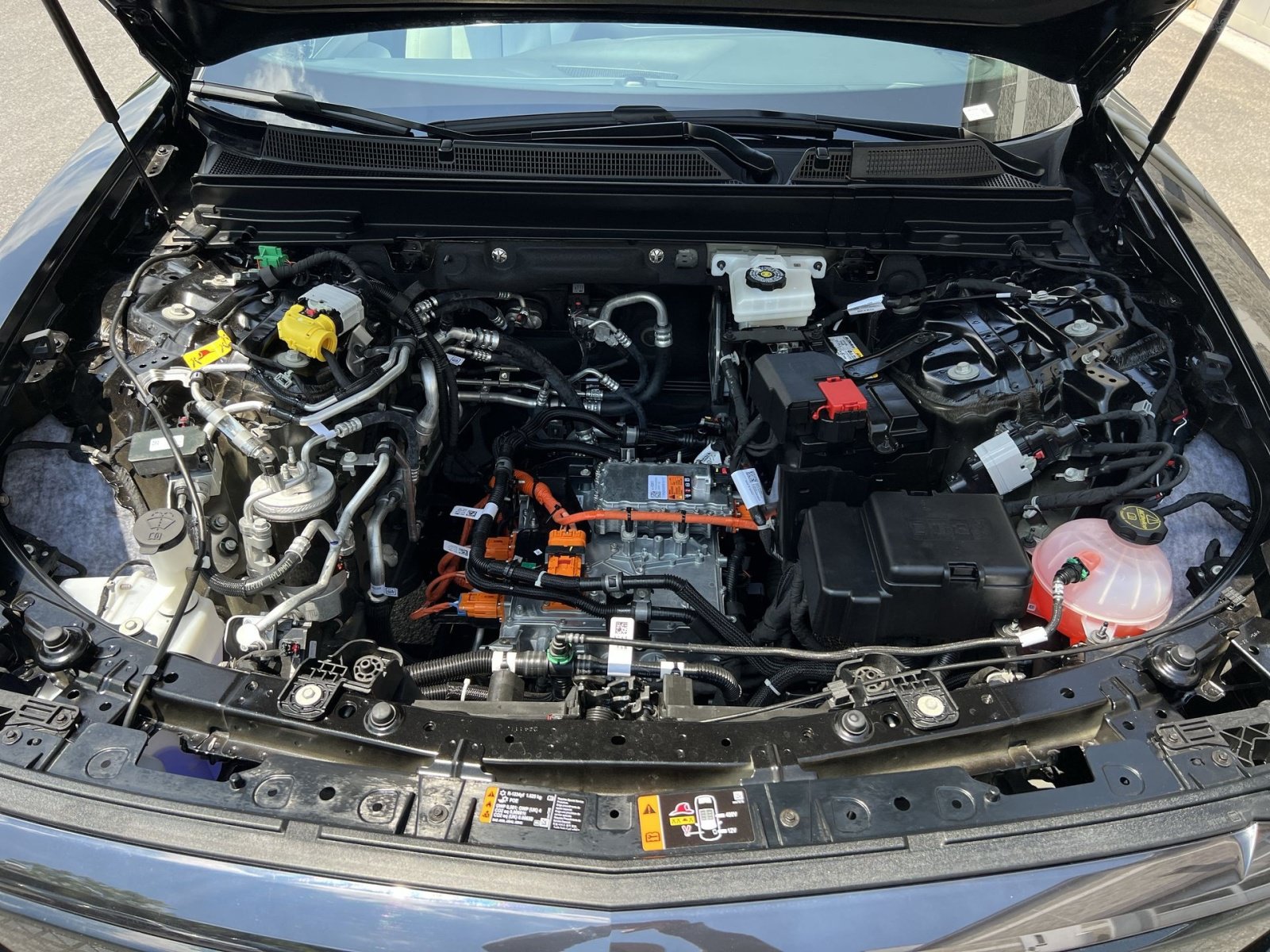 Used 2026 Cadillac Lyriq Sport RWD image 27