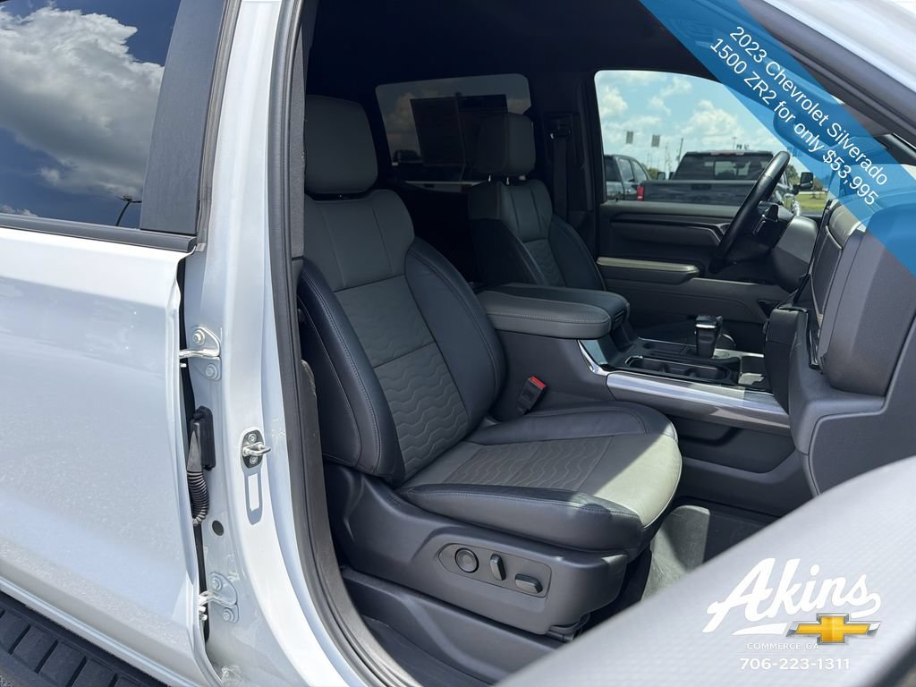 Used 2023 Chevrolet Silverado 1500 ZR2 w/ Technology Package AWD/4WD image 19