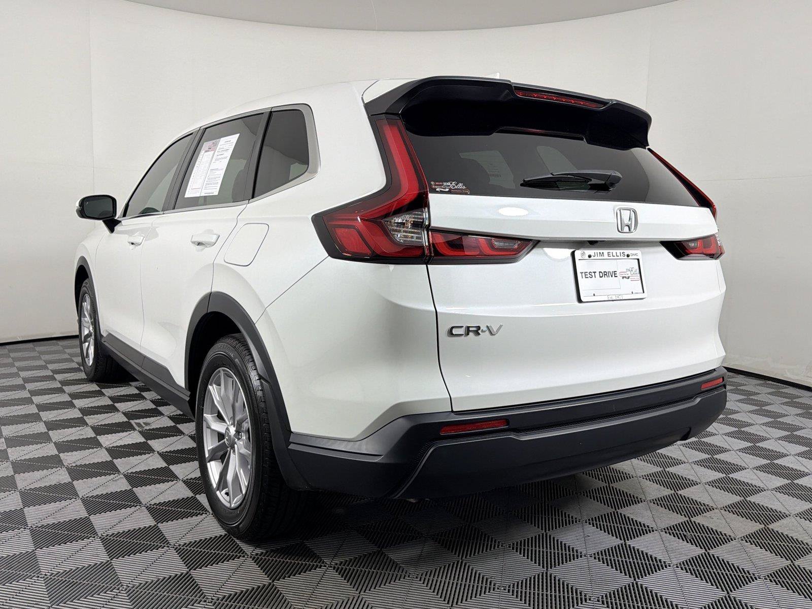 Used 2024 Honda CR-V EX image 4