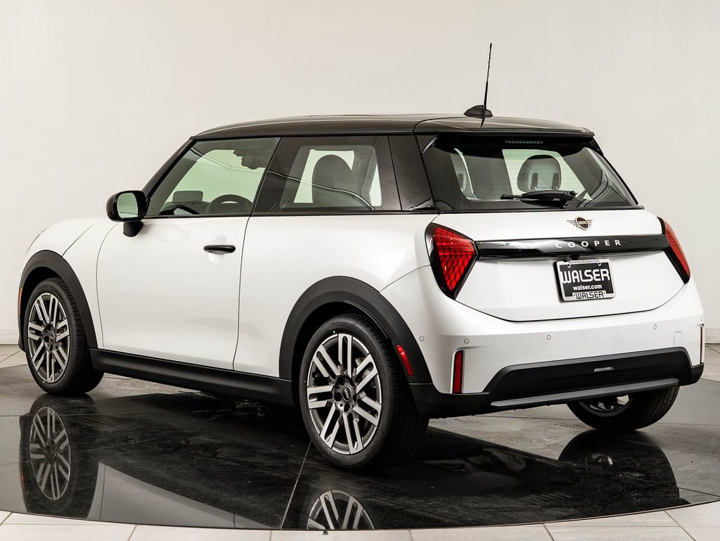 New 2026 MINI Cooper 2-Door Hardtop FWD image 6