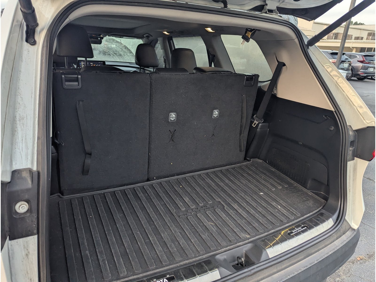 Used 2024 Toyota Grand Highlander FWD image 10