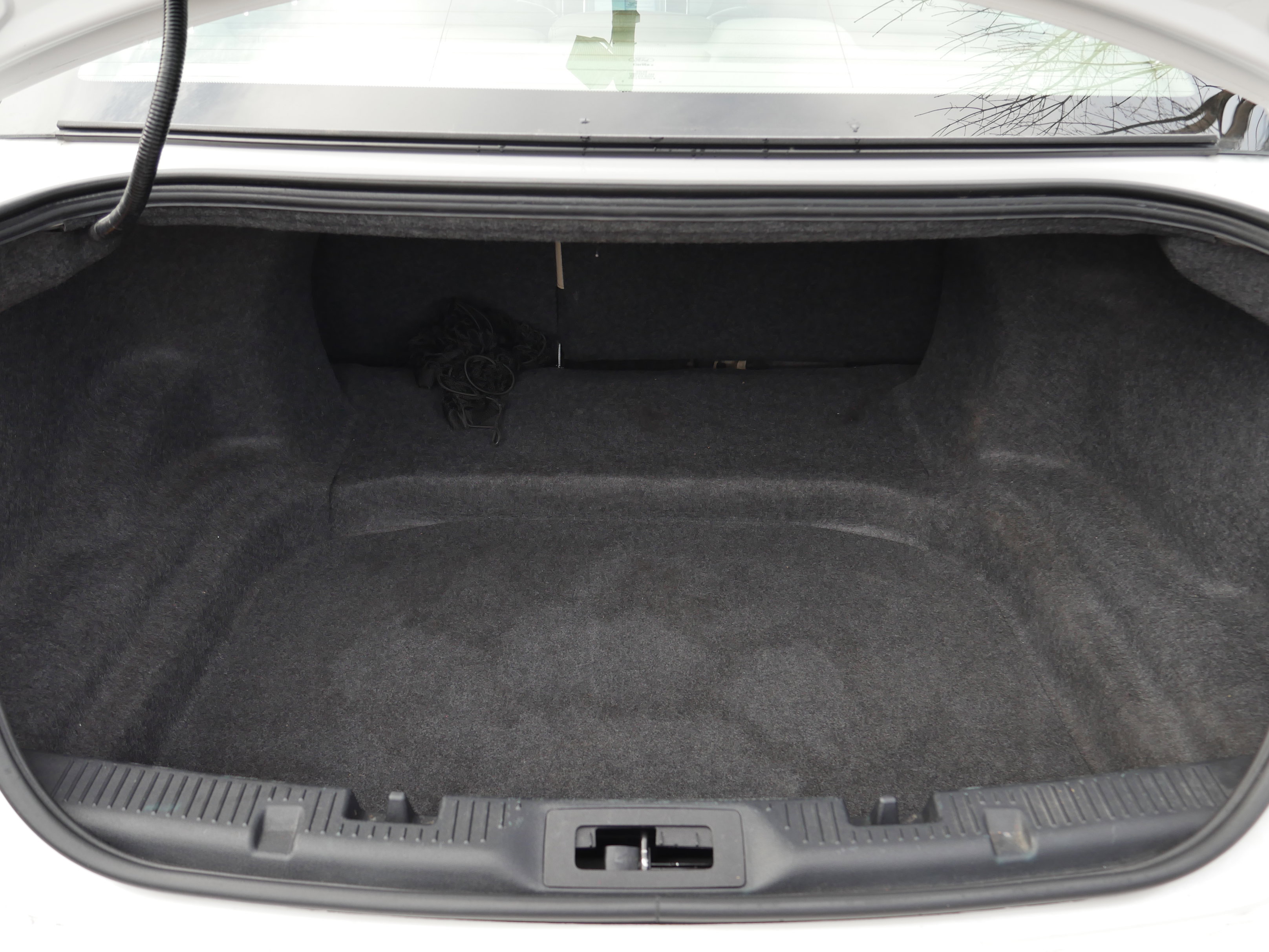 Used 2017 Ford Taurus Limited image 25