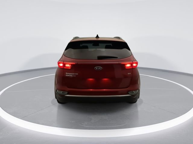 Used 2021 Kia Sportage EX w/ EX Technology Package FWD image 5