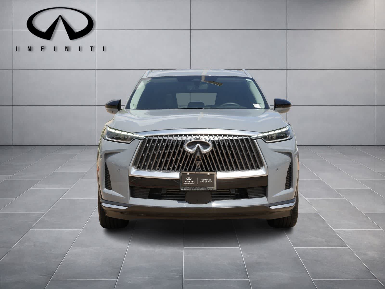 Used 2026 INFINITI QX60 Luxe w/ Family Package FWD image 2