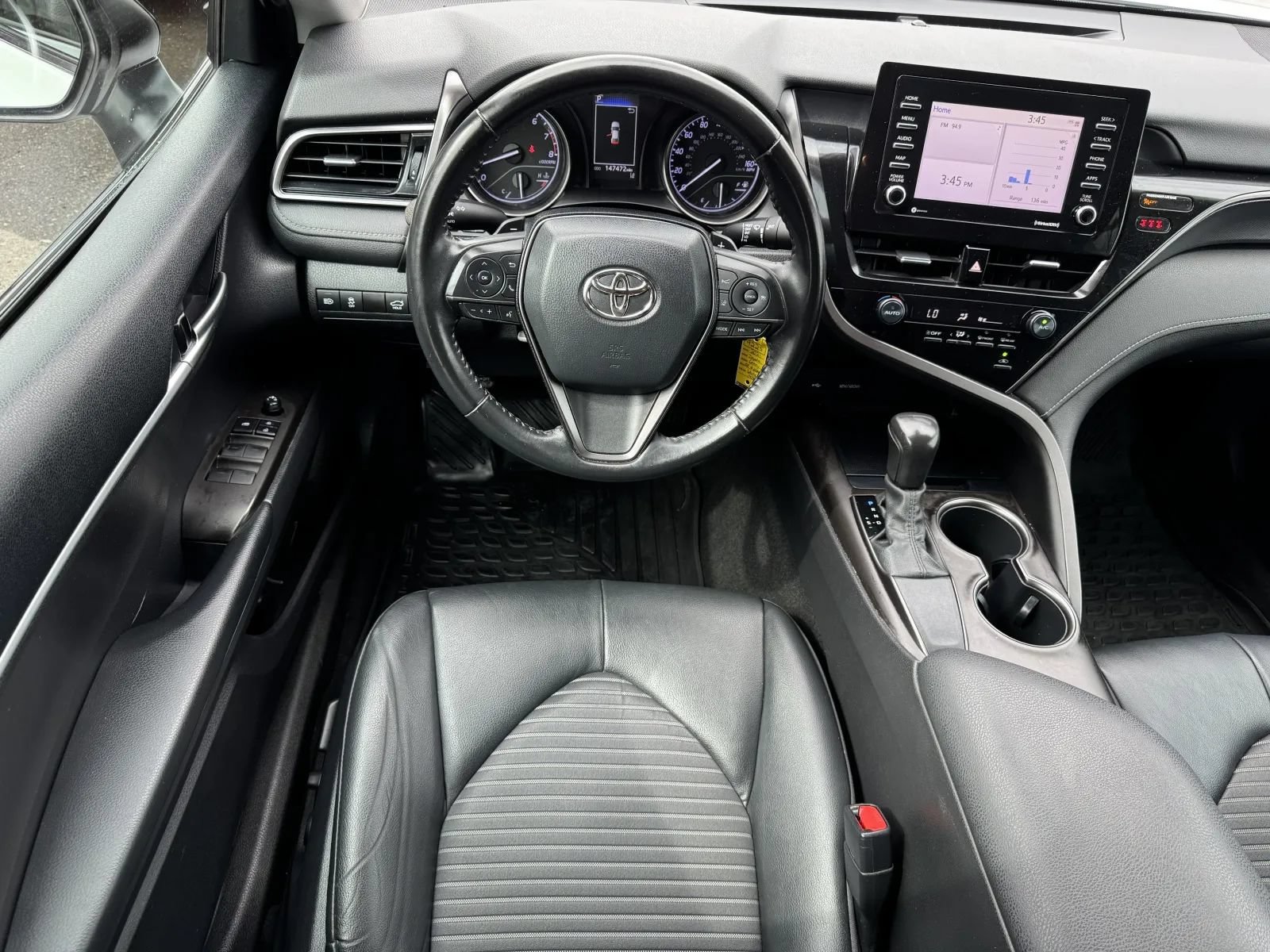 Used 2021 Toyota Camry SE FWD image 17