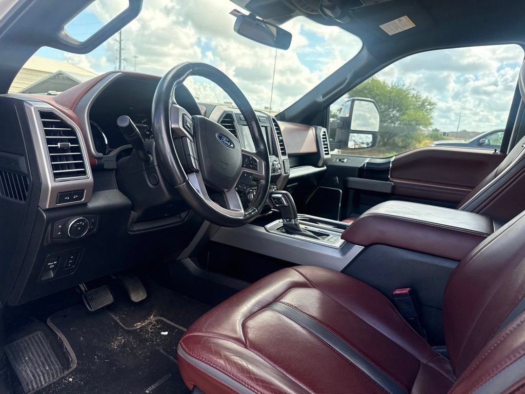 Used 2019 Ford F150 Platinum w/ Equipment Group 701A Luxury RWD image 8