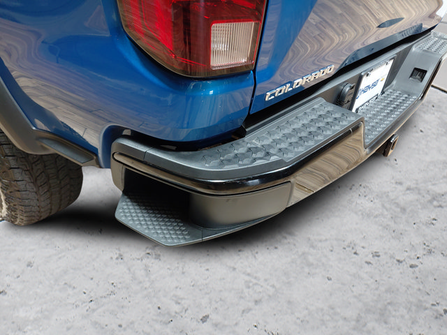 Used 2024 Chevrolet Colorado Trail Boss w/ LPO, Skid Plate Package AWD/4WD image 14