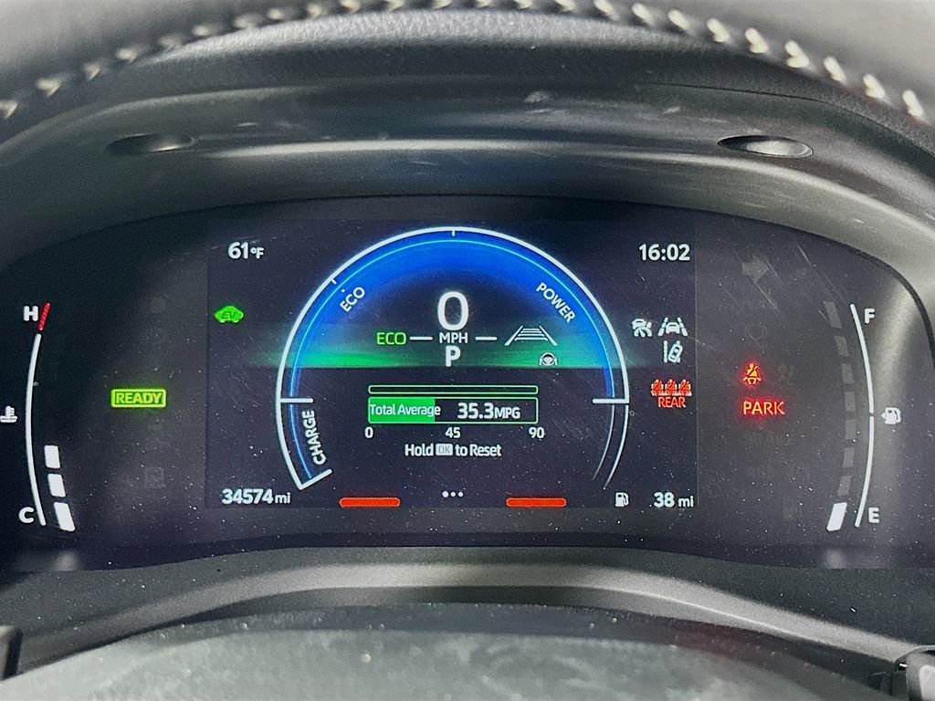 Used 2025 Toyota Camry SE w/ Convenience Package image 19