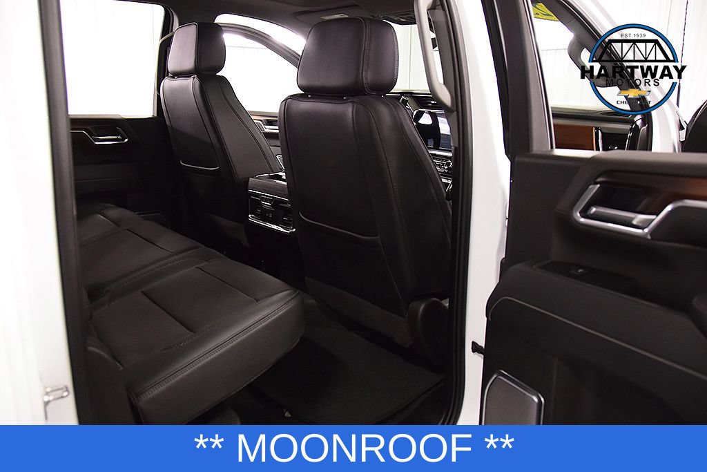 Used 2025 GMC Sierra 3500 Denali w/ Denali Reserve Package AWD/4WD image 35