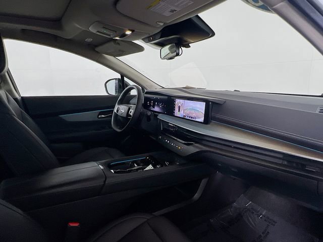 Used 2025 Nissan Murano SL image 10